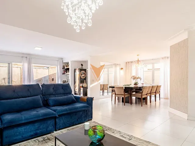 Casa 4 quartos e 2 banheiros, à venda, no bairro Alphaville em Santana de Parnaíba