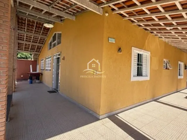 Casa com 800m² 6 quartos e 4 banheiros, à venda, no bairro Boraceia em Bertioga