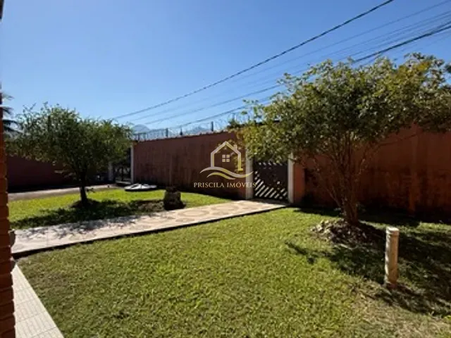 Casa com 800m² 6 quartos e 4 banheiros, à venda, no bairro Boraceia em Bertioga