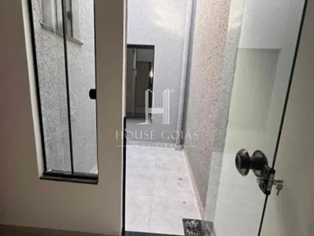 Casa com 120m² 2 quartos e 2 banheiros, à venda, no bairro Residencial Della Penna em Goiânia