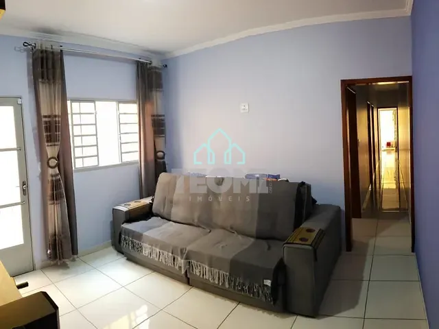 Casa com 130m² 3 quartos e 1 banheiro, à venda, no bairro Jardim Baronesa em Taubaté