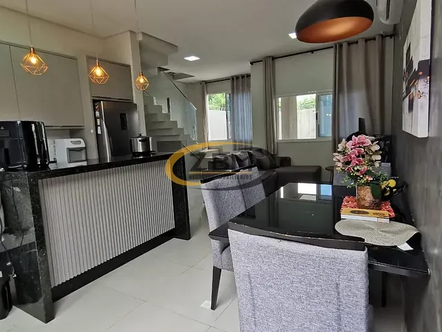 Casa com 112m² 3 quartos e 3 banheiros, à venda, no bairro JD Tokio em Londrina