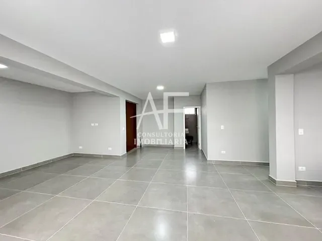 Casa com 417m² 3 quartos e 3 banheiros, à venda, no bairro Condomínio Village Taubaté em Taubaté