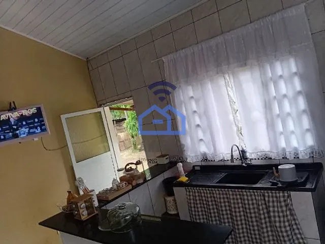 Casa com 180m² 2 quartos e 1 banheiro, à venda, no bairro Massaguaçu em Caraguatatuba