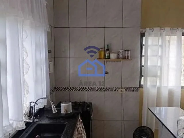 Casa com 180m² 2 quartos e 1 banheiro, à venda, no bairro Massaguaçu em Caraguatatuba
