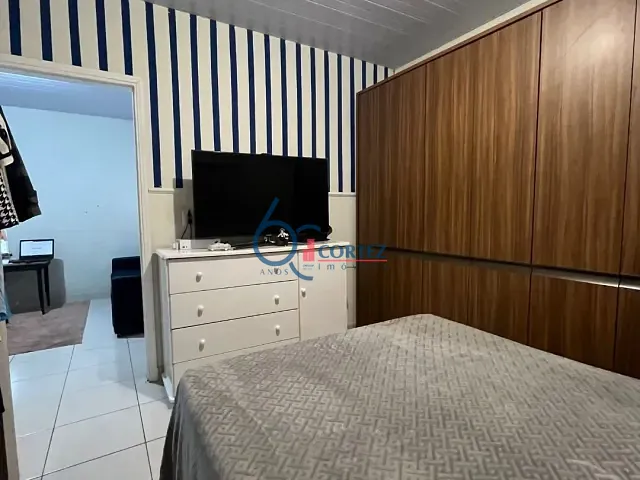 Casa com 300m² 2 quartos e 1 banheiro, à venda, no bairro Jardim Bela Vista em Rio Claro