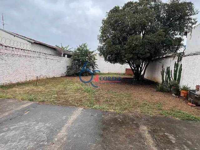 Casa com 300m² 2 quartos e 1 banheiro, à venda, no bairro Jardim Bela Vista em Rio Claro