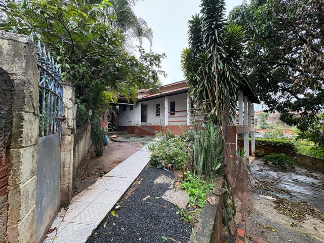 Casa 2 quartos e 2 banheiros, à venda, no bairro Santa Clara do Lago em Campinas
