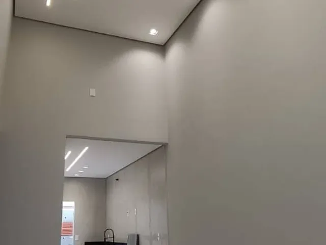 Casa com 126m² 3 quartos e 1 banheiro, à venda, no bairro Residencial Morada das Flores em Cambé