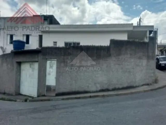 Casa à venda, no bairro Jardim Rosina em Mauá
