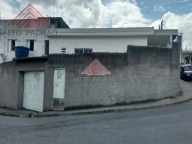 Casa à venda, no bairro Jardim Rosina em Mauá