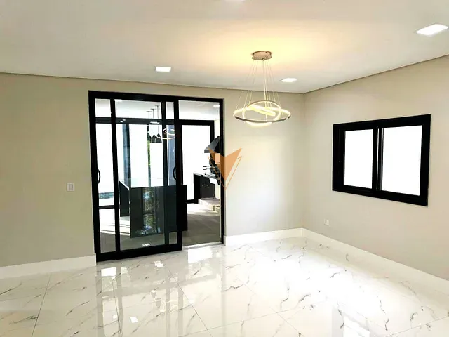 Casa com 384m² 3 quartos e 5 banheiros, à venda, no bairro Aldeia da Serra em Barueri