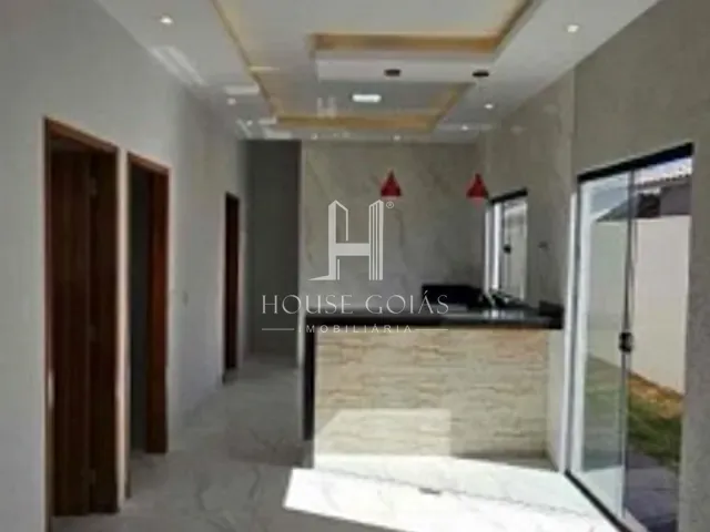 Casa com 200m² 3 quartos e 2 banheiros, à venda, no bairro Jardim Decolores em Trindade