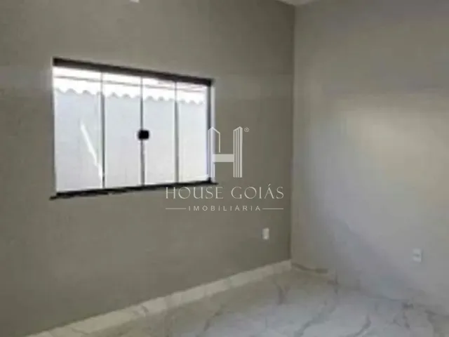Casa com 200m² 3 quartos e 2 banheiros, à venda, no bairro Jardim Decolores em Trindade