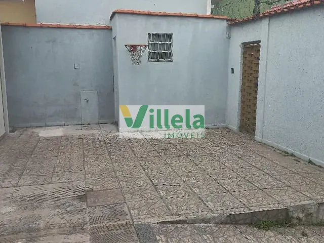 Casa com 299m² 3 quartos e 1 banheiro, à venda, no bairro Jardim Aracaré em Itaquaquecetuba