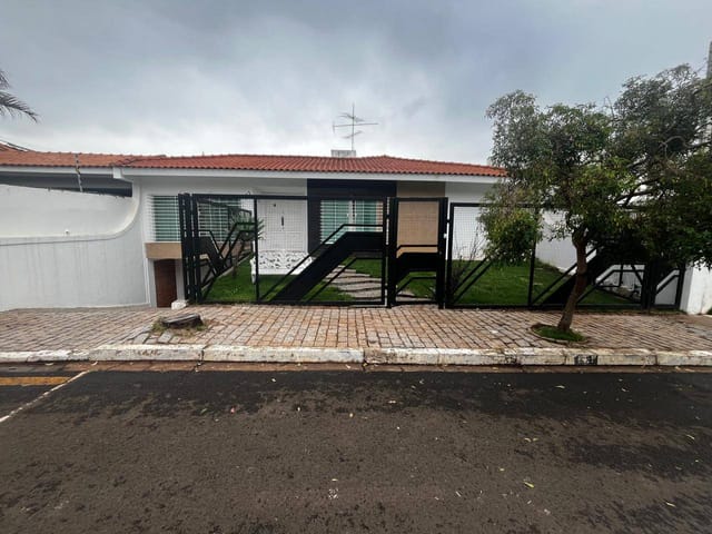 Foto do Casa - Casa à venda, Comercial ou Residencial, 03 quartos (02 suítes), Completa de armários, 238 m² de construção, Lago Parque, Londrina, PR | ZBM NEGOCIOS IMOBILIARIOS