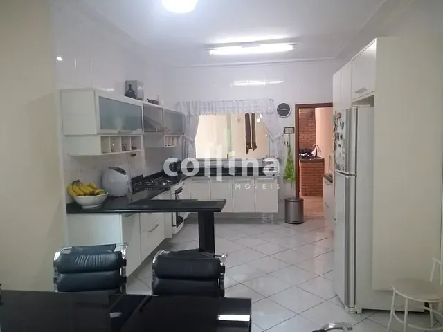 Casa 3 quartos e 3 banheiros, à venda, no bairro Bela Vista em Osasco