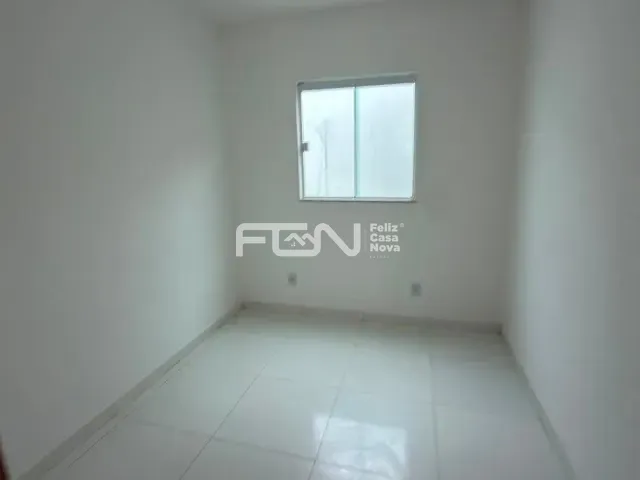 Casa 3 quartos e 2 banheiros, à venda, no bairro Ipitanga em Lauro de Freitas
