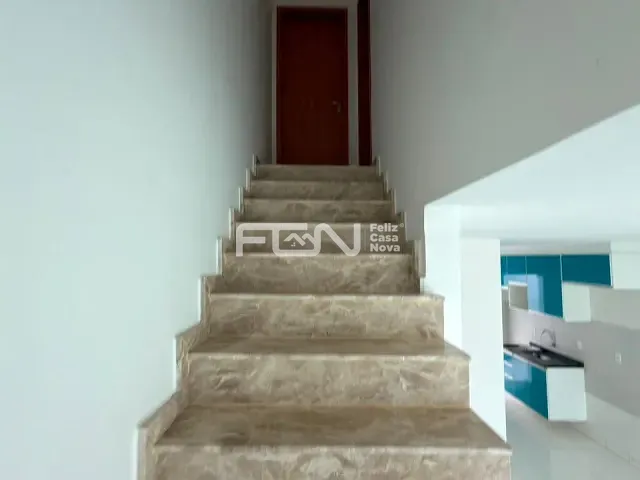 Casa 3 quartos e 2 banheiros, à venda, no bairro Ipitanga em Lauro de Freitas