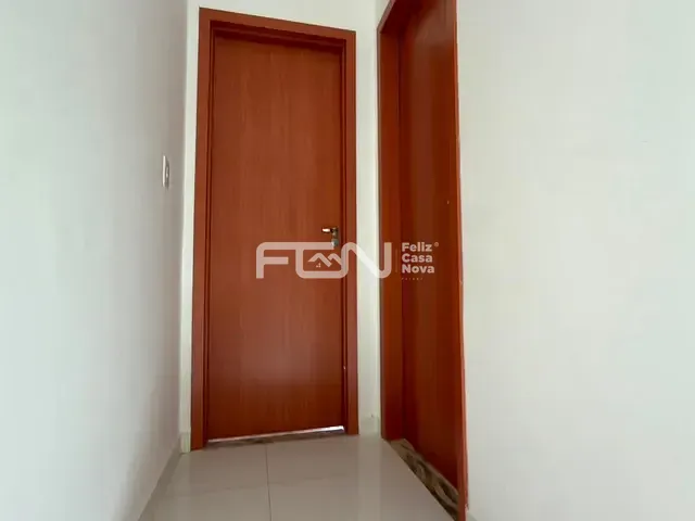 Casa 3 quartos e 2 banheiros, à venda, no bairro Ipitanga em Lauro de Freitas