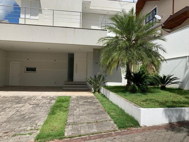 Casa com 375m² 3 quartos e 3 banheiros, à venda, no bairro Urbanova em São José dos Campos