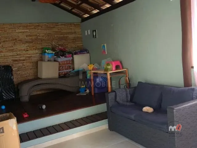 Casa com 700m², à venda, no bairro Bingen em Petrópolis
