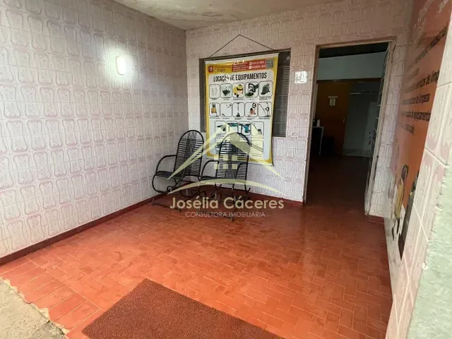 Casa com 418m² 3 quartos e 2 banheiros, à venda, no bairro Goiabeira em Cuiabá
