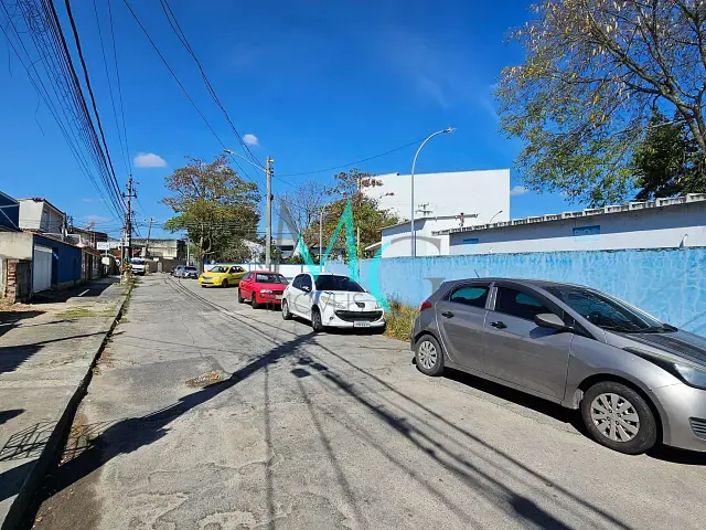 Casa 5 quartos e 3 banheiros, à venda, no bairro Campo Grande em Rio de Janeiro