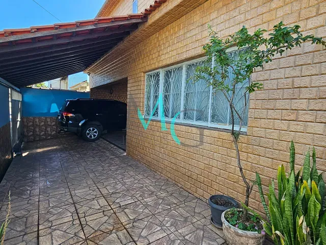 Casa 5 quartos e 3 banheiros, à venda, no bairro Campo Grande em Rio de Janeiro