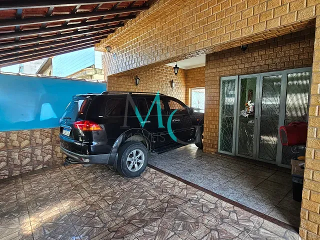 Casa 5 quartos e 3 banheiros, à venda, no bairro Campo Grande em Rio de Janeiro