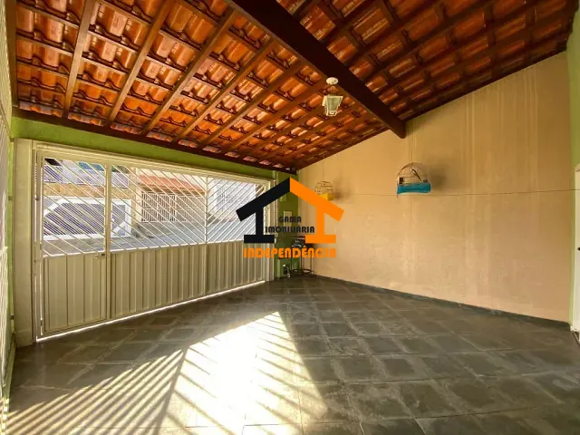 Casa com 211m² 3 quartos e 3 banheiros, à venda, no bairro Jardim Santa Filomena em Itatiba