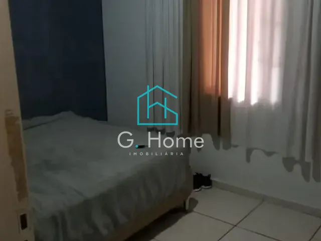 Casa com 200m² 3 quartos e 1 banheiro, à venda, no bairro Aquilles Sthengel em Londrina