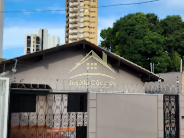 Casa com 495m² 8 quartos e 4 banheiros, à venda, no bairro Goiabeira em Cuiabá