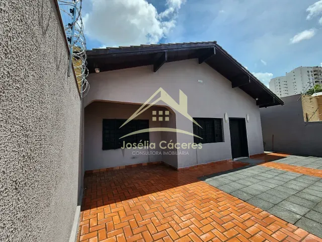 Casa com 495m² 8 quartos e 4 banheiros, à venda, no bairro Goiabeira em Cuiabá