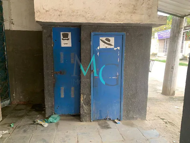 Casa 2 quartos e 4 banheiros, à venda, no bairro Campo Grande em Rio de Janeiro