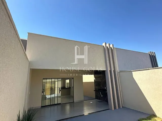 Casa com 180m² 2 quartos e 2 banheiros, à venda, no bairro Setor Sol Dourado em Trindade