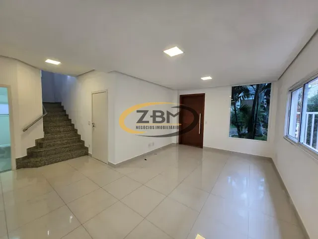 Casa com 373m² 3 quartos e 4 banheiros, para alugar, no bairro Esperança em Londrina