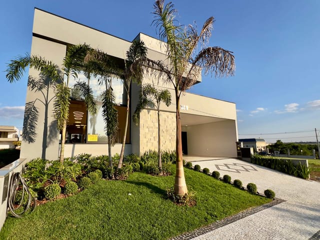 Casa com 312m² 3 quartos e 2 banheiros, à venda, no bairro Parque Brasil 500 em Paulínia