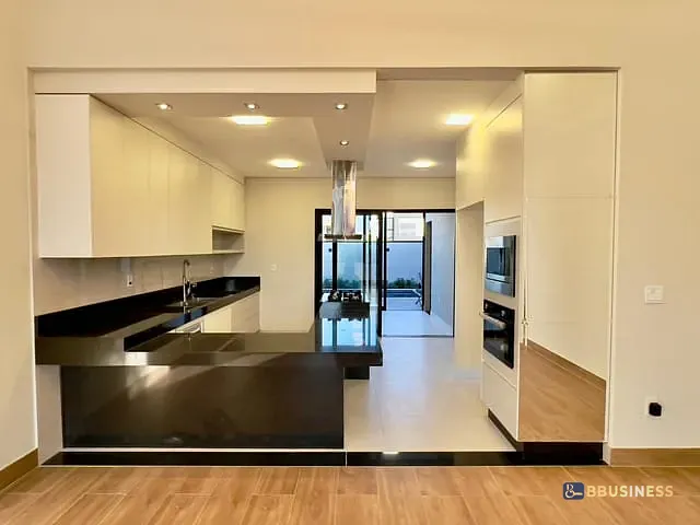 Casa com 312m² 3 quartos e 2 banheiros, à venda, no bairro Parque Brasil 500 em Paulínia