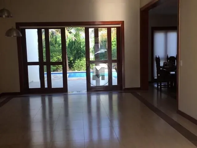 Casa com 1170m² 4 quartos e 6 banheiros, à venda, no bairro Parque Residencial Mirante do Vale em Guaratinguetá