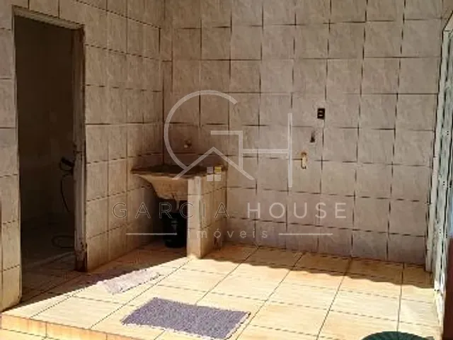 Casa com 200m² 3 quartos e 2 banheiros, à venda, no bairro Quintino Facci II em Ribeirão Preto