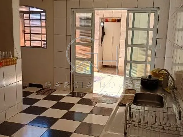 Casa com 200m² 3 quartos e 2 banheiros, à venda, no bairro Quintino Facci II em Ribeirão Preto