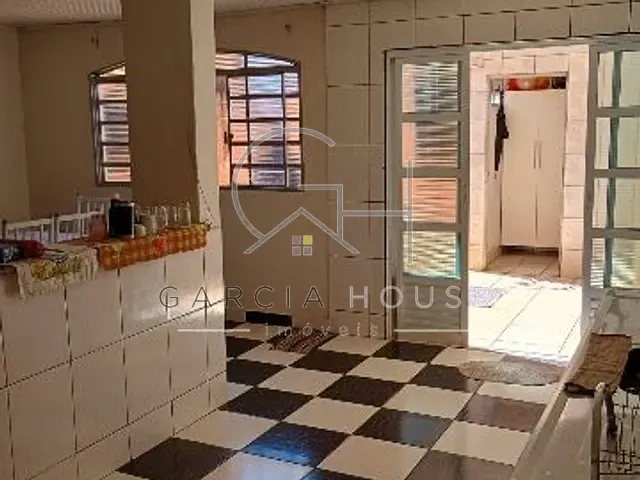 Casa com 200m² 3 quartos e 2 banheiros, à venda, no bairro Quintino Facci II em Ribeirão Preto
