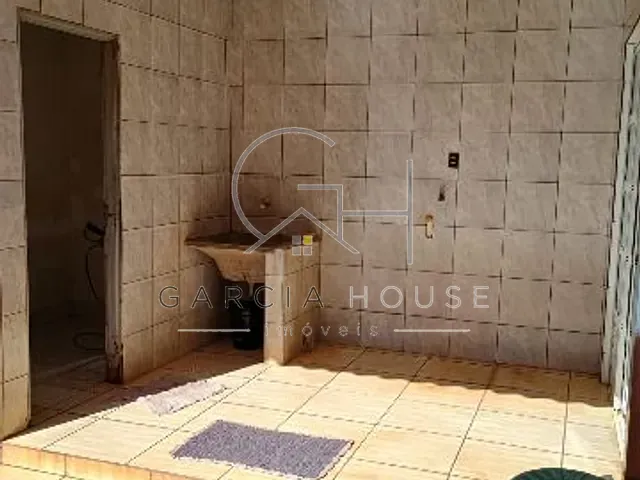 Casa com 200m² 3 quartos e 2 banheiros, à venda, no bairro Quintino Facci II em Ribeirão Preto