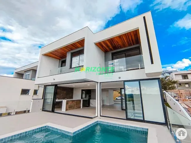 Casa com 540m² 5 quartos e 6 banheiros, à venda, no bairro Urbanova em São José dos Campos