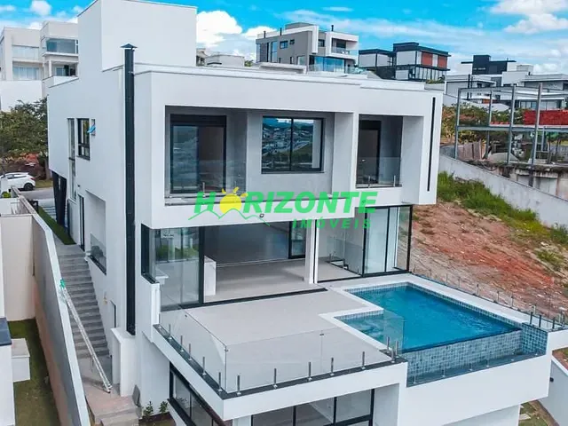 Casa com 540m² 5 quartos e 6 banheiros, à venda, no bairro Urbanova em São José dos Campos