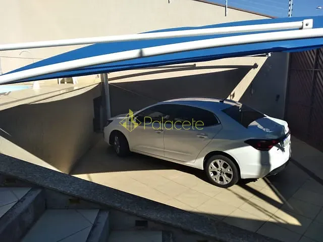Casa 3 quartos e 3 banheiros, à venda, no bairro Residencial Estoril em Taubaté
