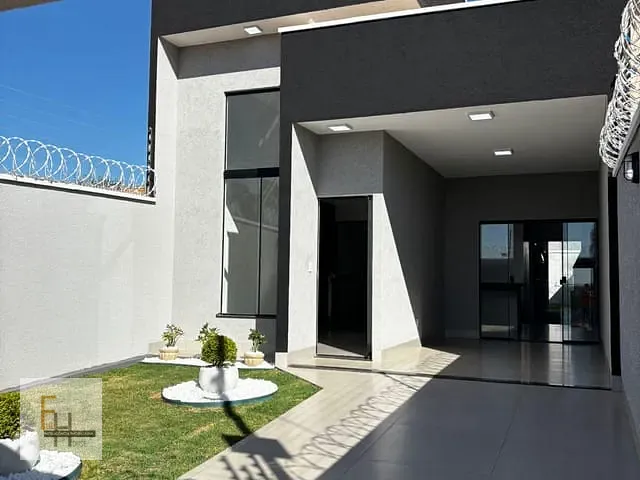 Casa com 180m² 2 quartos e 3 banheiros, à venda, no bairro Jardim Himalaia em Aparecida de Goiânia