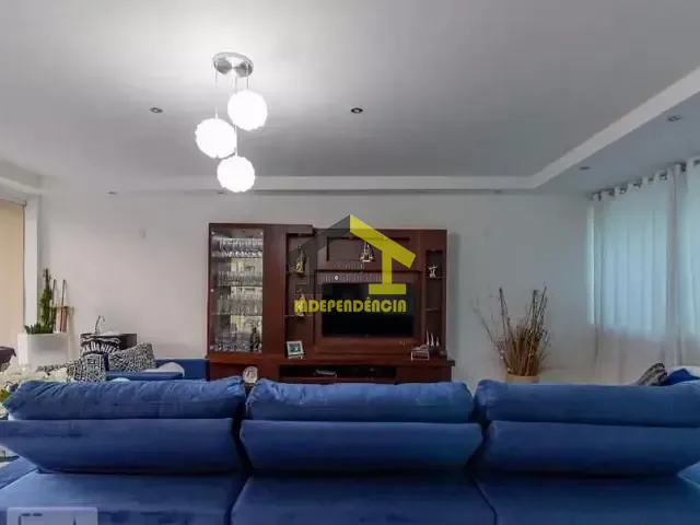 Casa com 476m² 4 quartos e 4 banheiros, à venda, no bairro Residencial Cinco (Alphaville) em Santana de Parnaíba
