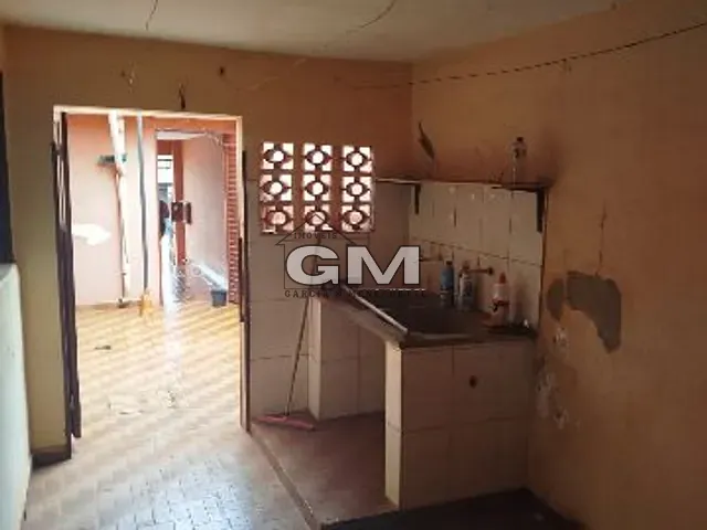 Casa com 300m² 4 quartos e 3 banheiros, à venda, no bairro Parque Ribeirão Preto em Ribeirão Preto